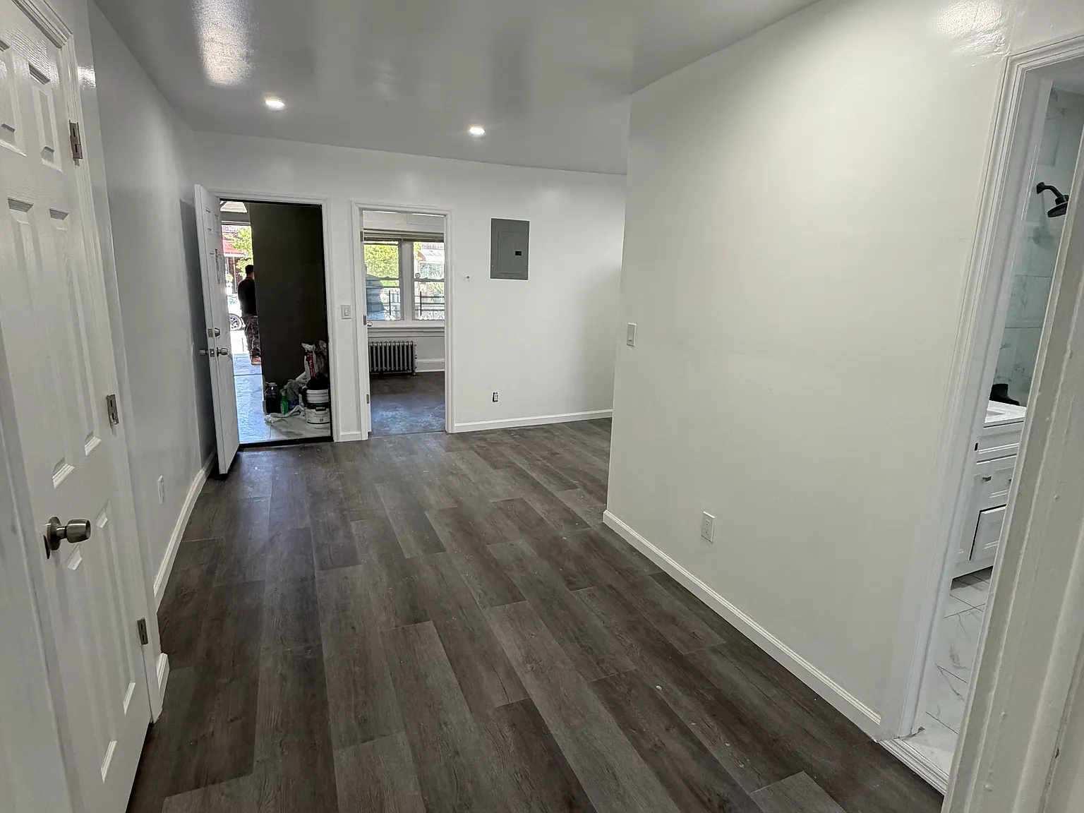3 bed, $3,500 — Photo 4