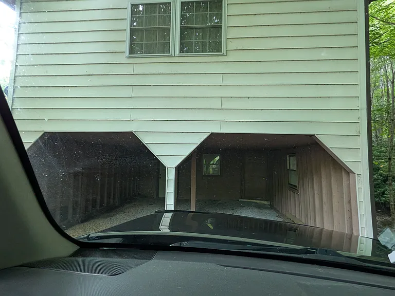 326 Cove Creek Rd — Photo 2