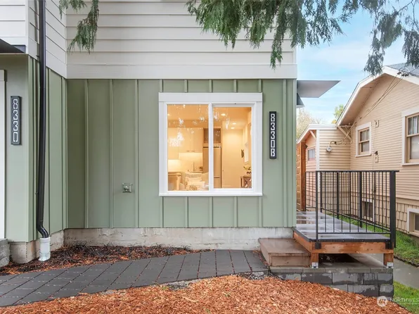 8330 26th Avenue NW #B, Seattle, WA 98117