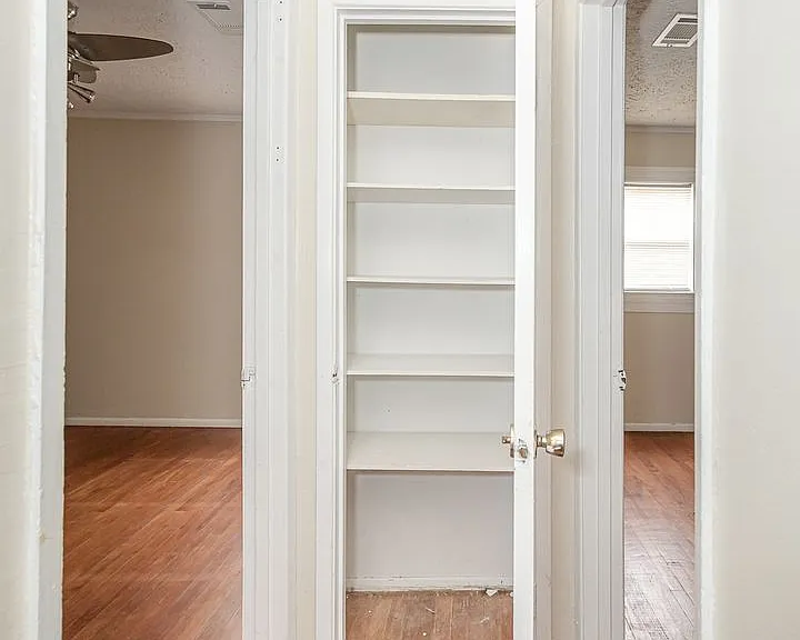 2919 Criswell Ave — Photo 10