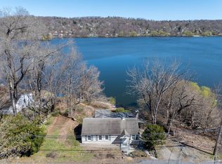215 Haviland Dr, Patterson, NY 12563