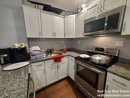 846 Huntington Ave #1 Photo 1