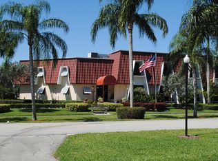 167 Amherst Ln, Lake Worth, FL 33467