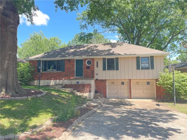 8821 Evanston Ave, Kansas City, MO 64138