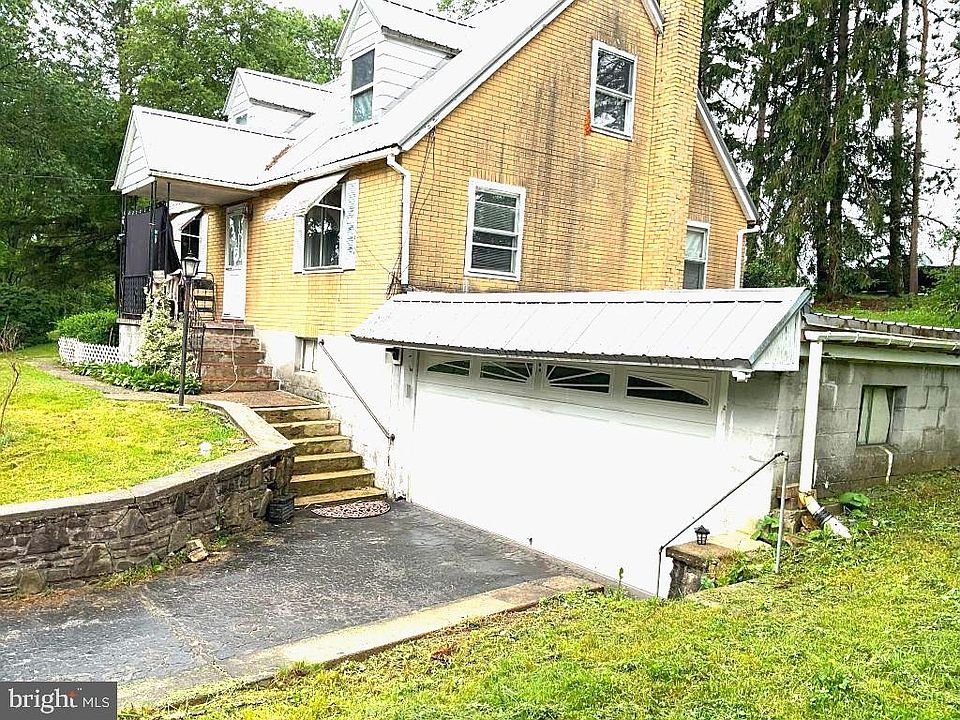 1st image of 139 Cessna Hill Rd