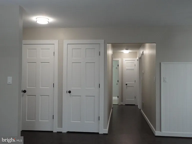 814 Rustic Ln — Photo 37
