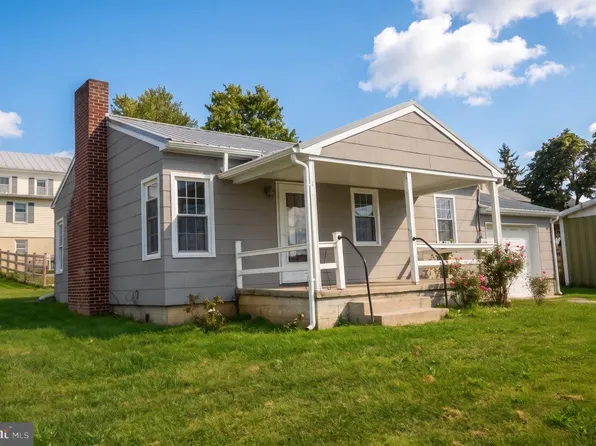 1 W Locust St, Union Bridge, MD 21791