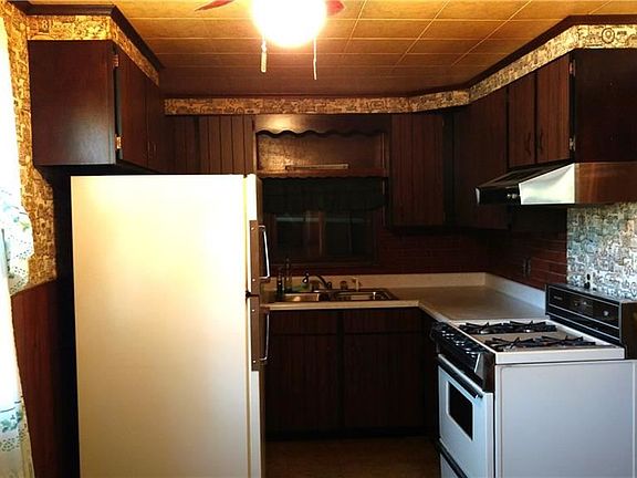 2nd image of 271 Covington Dr