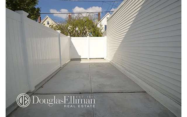 Rented by Douglas Elliman | media 67