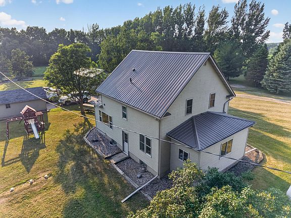 2nd image of 3792 Fryksande Rd NW