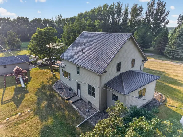 3792 Fryksande Rd NW, Evansville, MN 56326