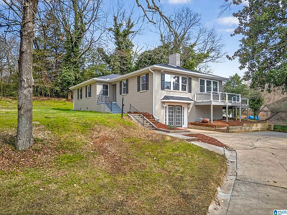 2nd image of 1111 Calhoun Pl