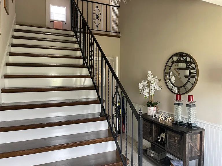 2320 Irlo Dr — Photo 13