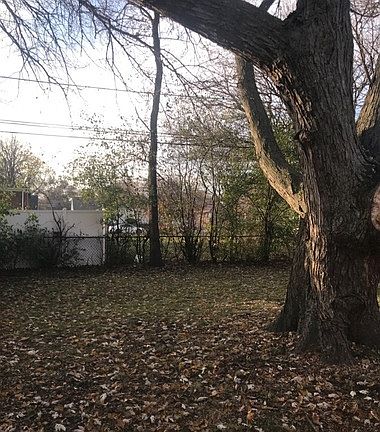 3rd image of 9758 S Luella Ave