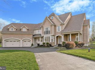 2222 Corson Ln, New Hope, PA 18938