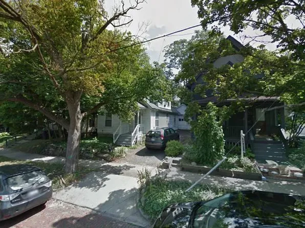 526 Detroit St, Ann Arbor, MI 48104