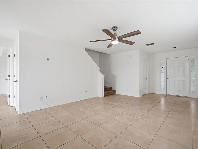 10604 Lakeside Vista Dr — Photo 24
