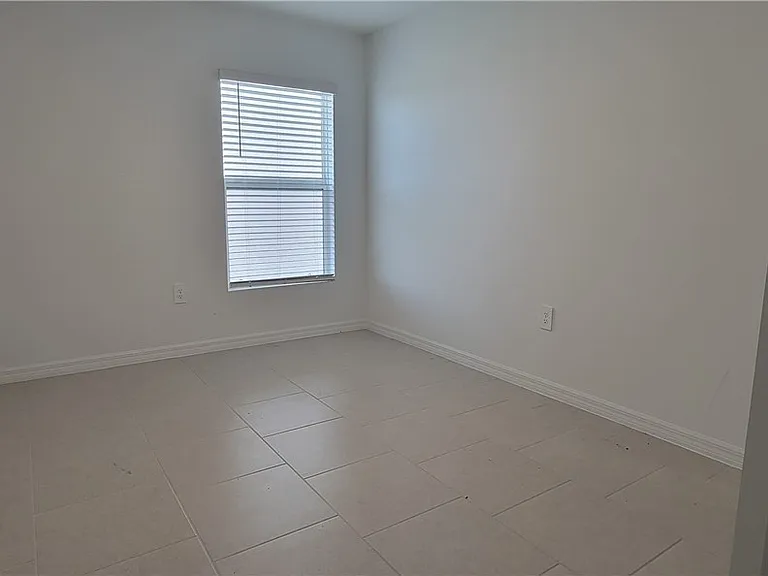 19709 Garden Ridge Ct — Photo 18