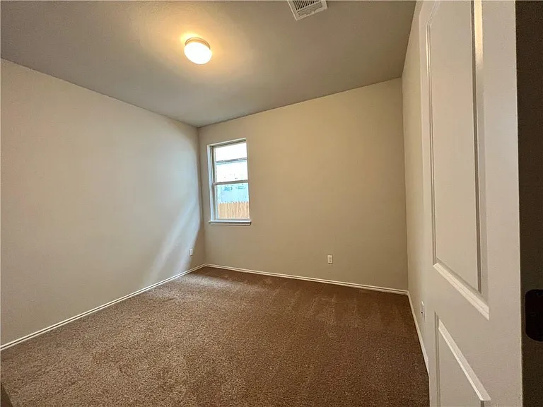 326 Blue Oak Blvd — Photo 6