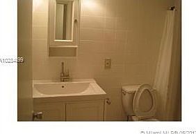 4th image of 318 Majorca Ave #204