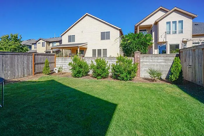 10521 NE 121st Ave — Photo 30