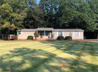 11309 Flowes Store Rd, Midland, NC 28107