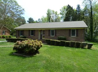 1508 Marlwood Cres, Charlotte, NC 28227