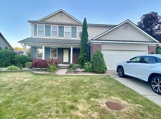 17439 Michigan Heights Dr #21, Brownstown, MI 48174