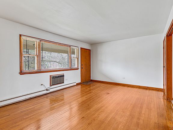 3rd image of 406 W Jackson St #406