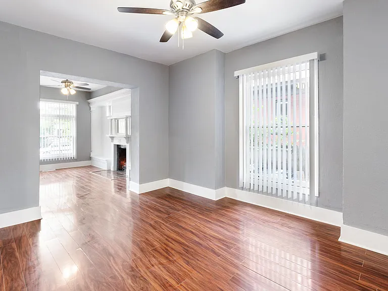 1579 N Franklin St #H — Photo 9