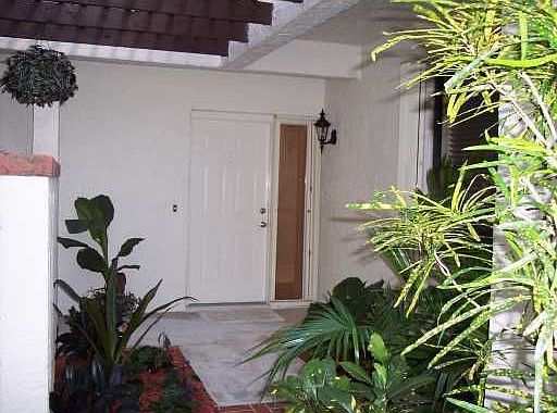2nd image of 405 Sea Oats Dr APT C