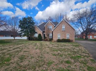 1005 Ithaca St, Murfreesboro, TN 37130