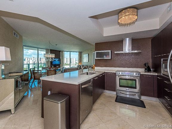 4th image of 150 Sunny Isles Blvd Unit 1902