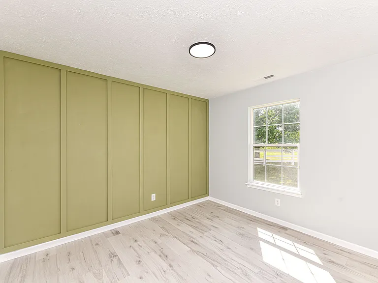 3933 Bergamot Ct — Photo 8