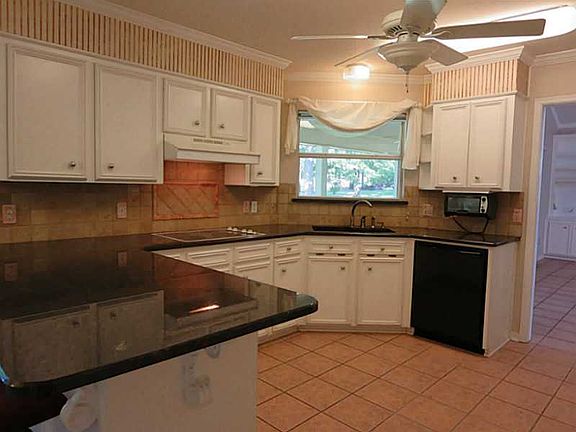 4th image of 4776 Northwood Hills Dr