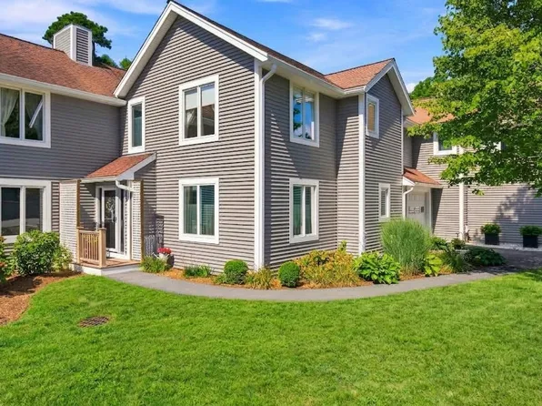 6 Aspen Rd Unit 6, Buzzards Bay, MA 02532