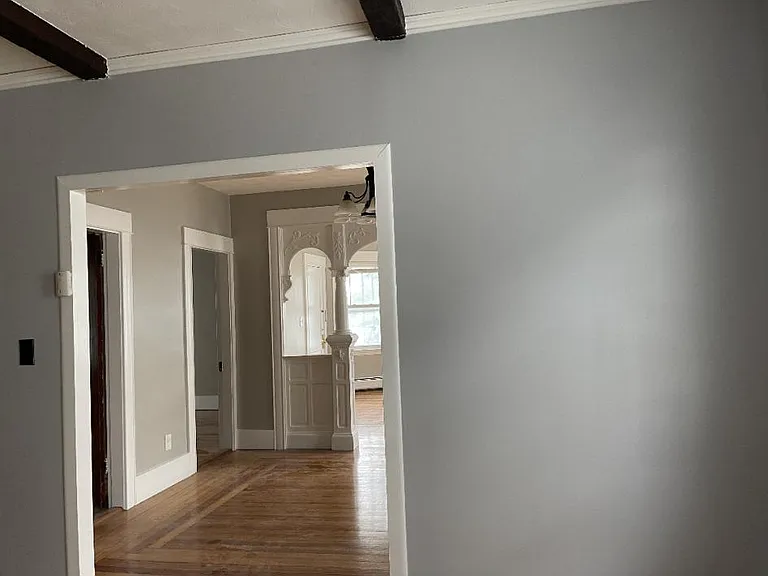 121 Wood St — Photo 3