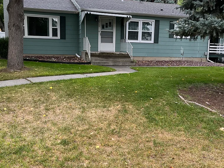 2915 Rockrim Ln — Photo 2