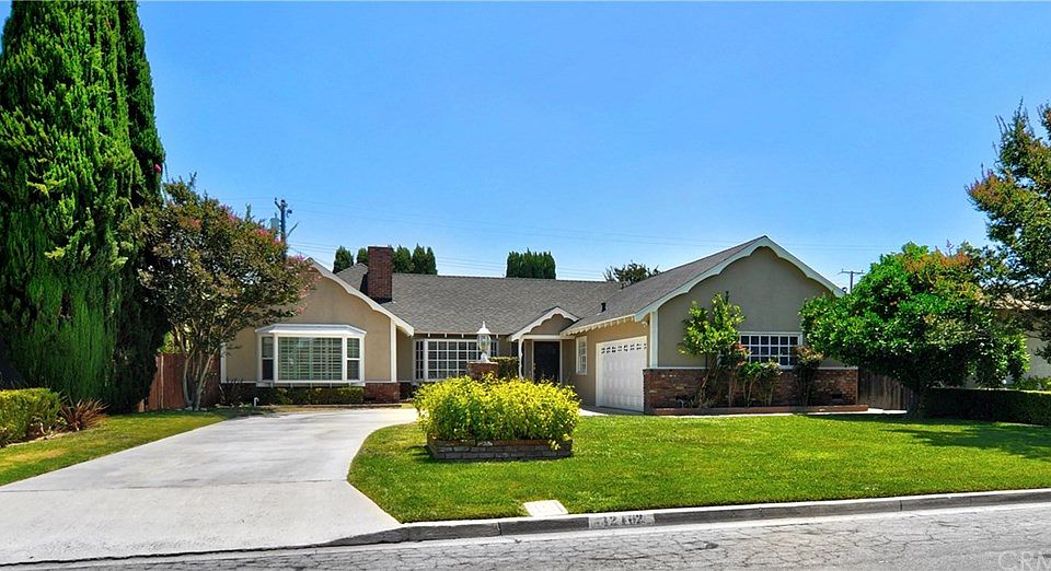 1st image of 12102 Nieta Dr