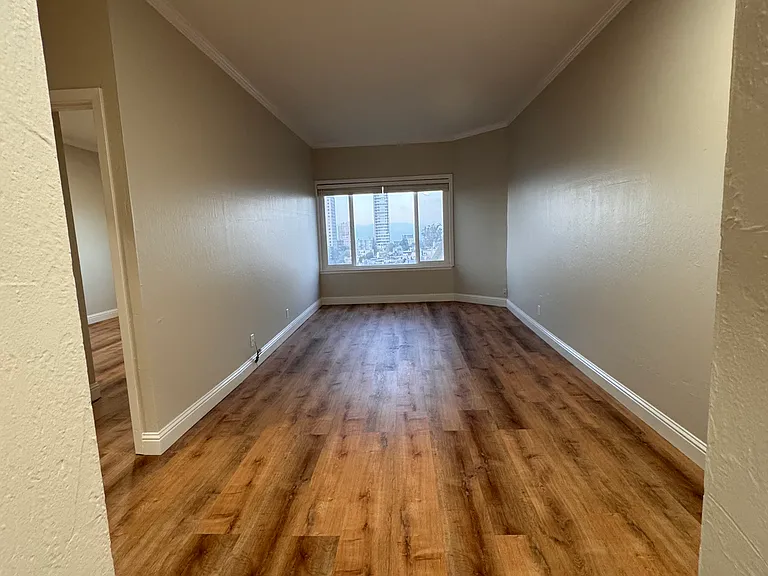 1350 Washington Street — Photo 18