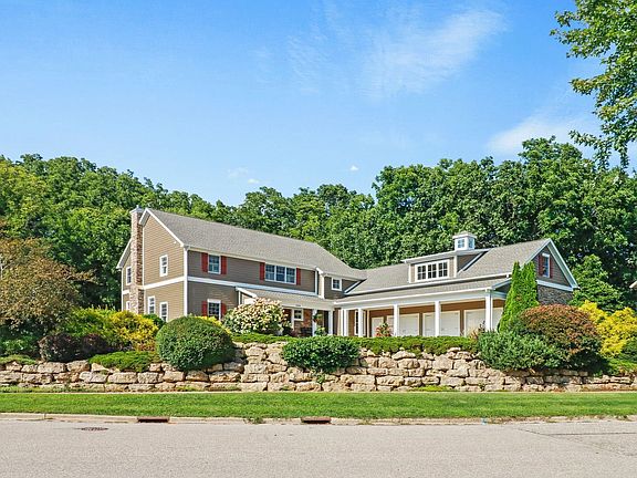 2nd image of 608 Bascom Hill Dr
