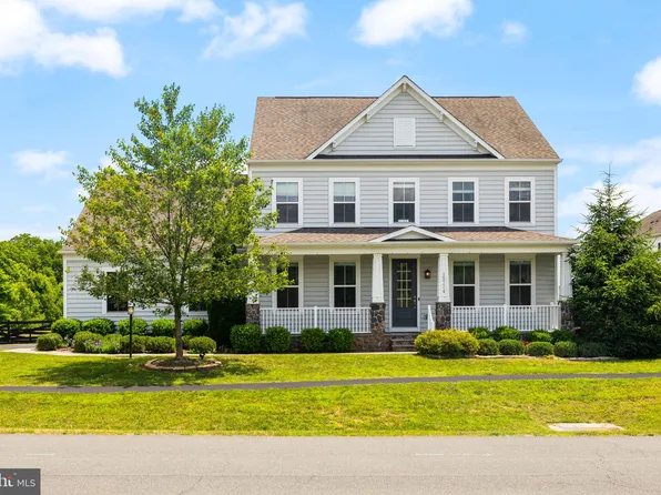 15774 Berkhamstead Pl, Leesburg, VA 20176