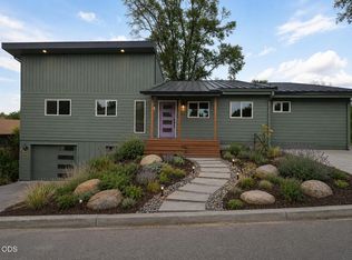 444 NE Cedar St, Madras, OR 97741