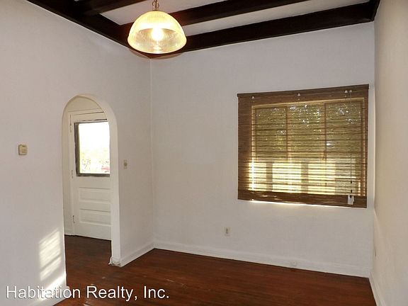 3rd image of 243 E University Blvd APT 3