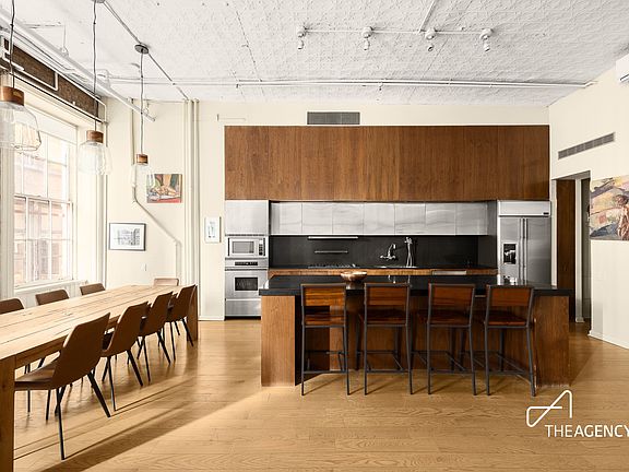 4th image of 1 Bond St APT 2D