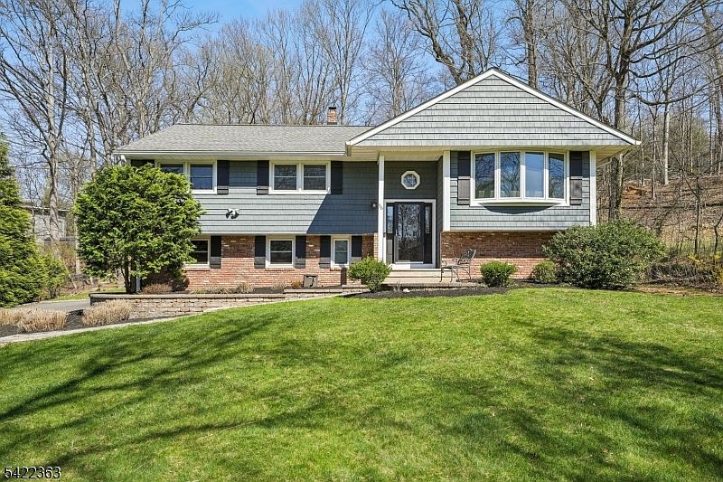 1st image of 56 Cedar Green Ln