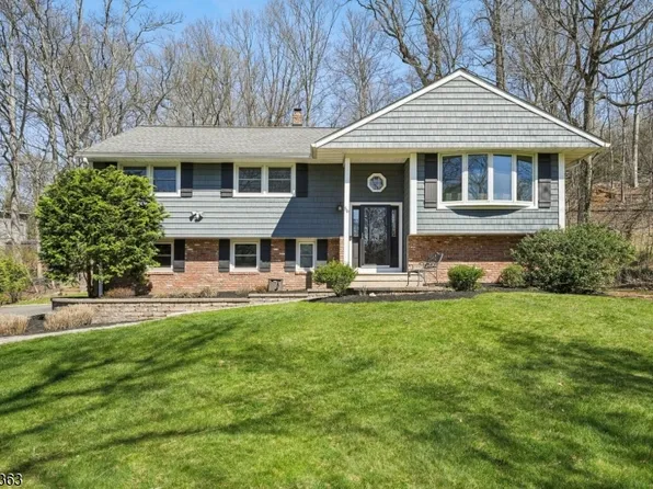 56 Cedar Green Ln, Berkeley Heights Twp., NJ 07922