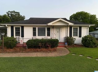 5928 Watters Dr, Bessemer, AL 35023