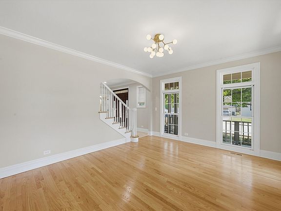 4th image of 301 Spruce St