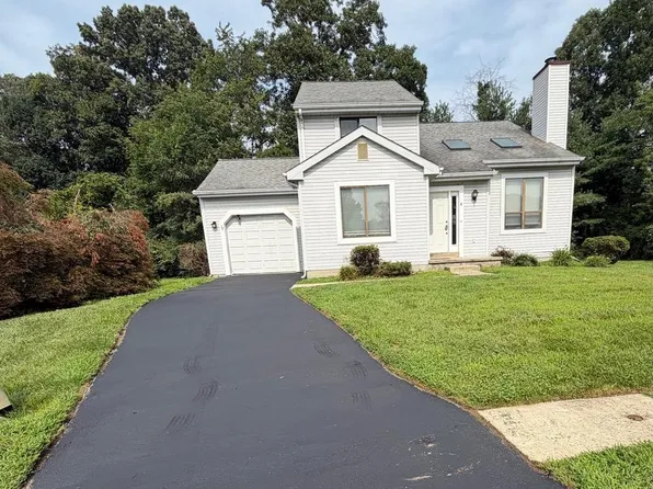 6 Cavallero Ct, New Castle, DE 19720